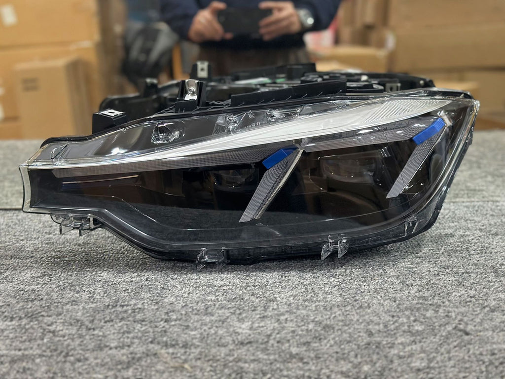 Applicable to 2013-2018 BMW 3 Series F30 LED Headlight Assembly, High-end Lens, Streamer Turn Signal