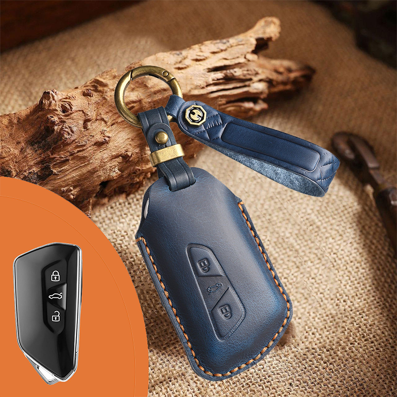 Genuine Leather Key Fob Cover for Volkswagen & Skoda – 3-5 Button Flip Key Pouch with Key Ring & Hook