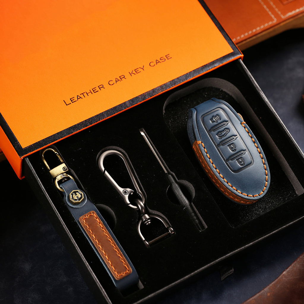 Genuine Leather Key Fob Cover for Nissan X-Trail, Qashqai, Tiida, Altima, and Sylphy (3-5 Button)