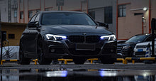 Load image into Gallery viewer, Applicable to 2013-2018 BMW 3 Series F30 LED Headlight Assembly, High-end Lens, Streamer Turn Signal