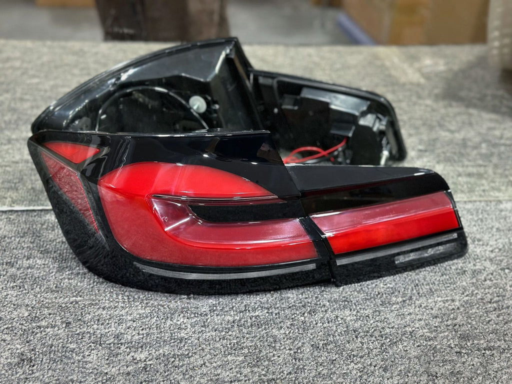 BMW 5 Series F10  Tail Lights with Sequential Turn Signals (2011-2017)