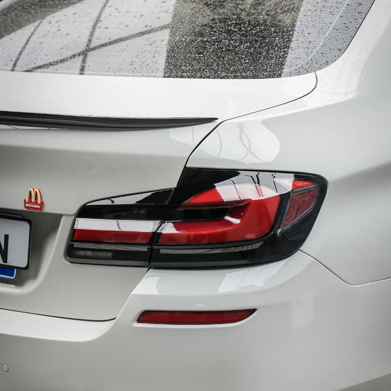 BMW 5 Series F10  Tail Lights with Sequential Turn Signals (2011-2017)