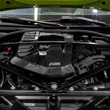 Load image into Gallery viewer, BMW G8x M3 M4 M2 Dry Carbon Fiber Engine Cover 2021+
