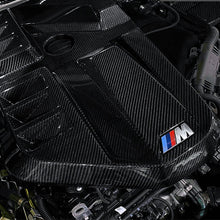 Load image into Gallery viewer, BMW G8x M3 M4 M2 Dry Carbon Fiber Engine Cover 2021+